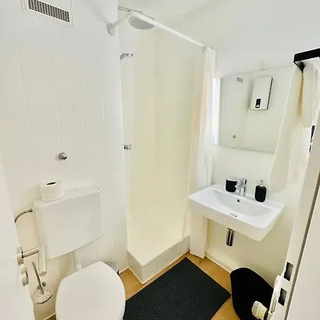 Stilvolles Modernes Mit Parkplatz Apartment Essen