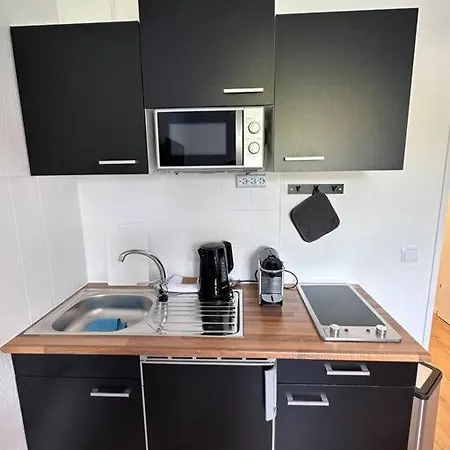 Stilvolles Modernes Mit Parkplatz * Essen